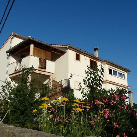 Apartman Petra Vrh  Esterno foto