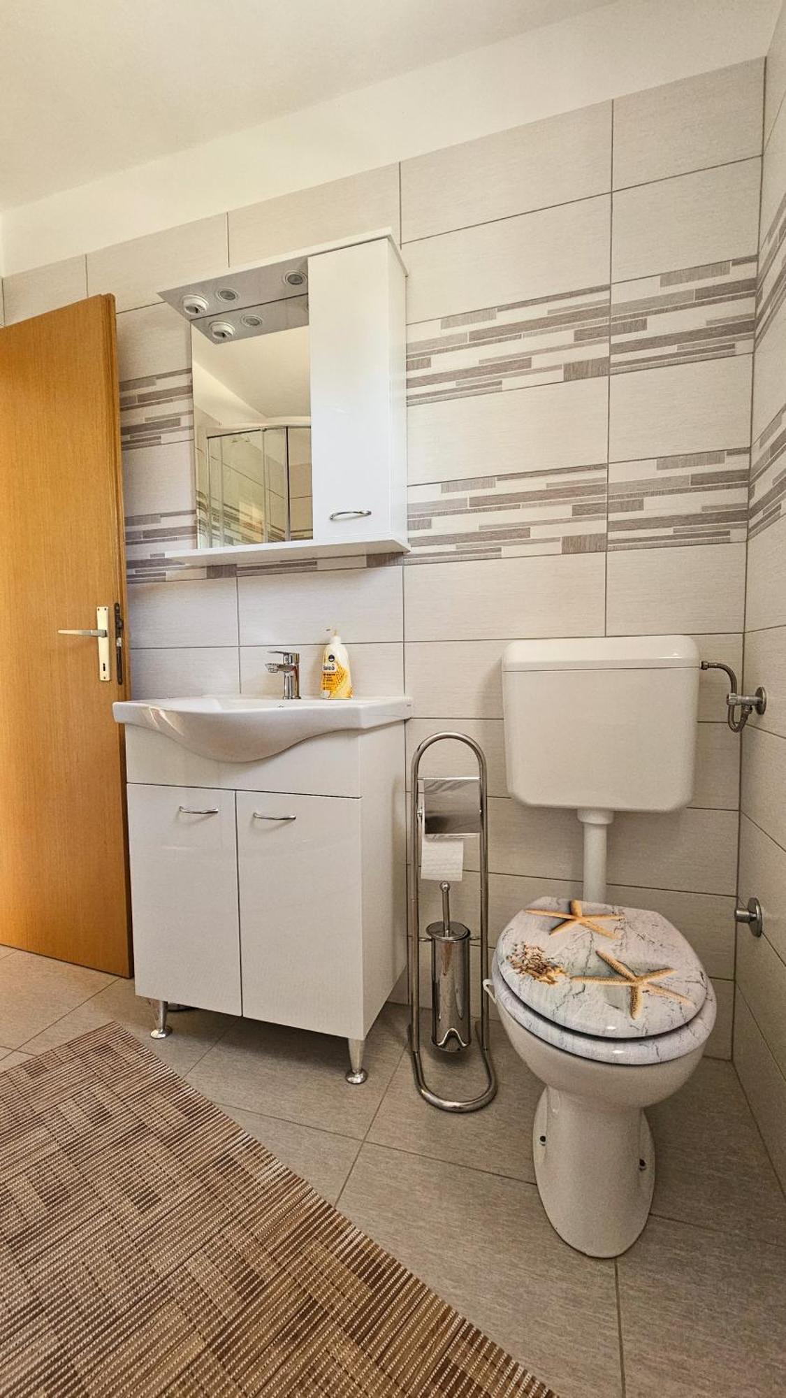 Apartman Petra Vrh  Esterno foto