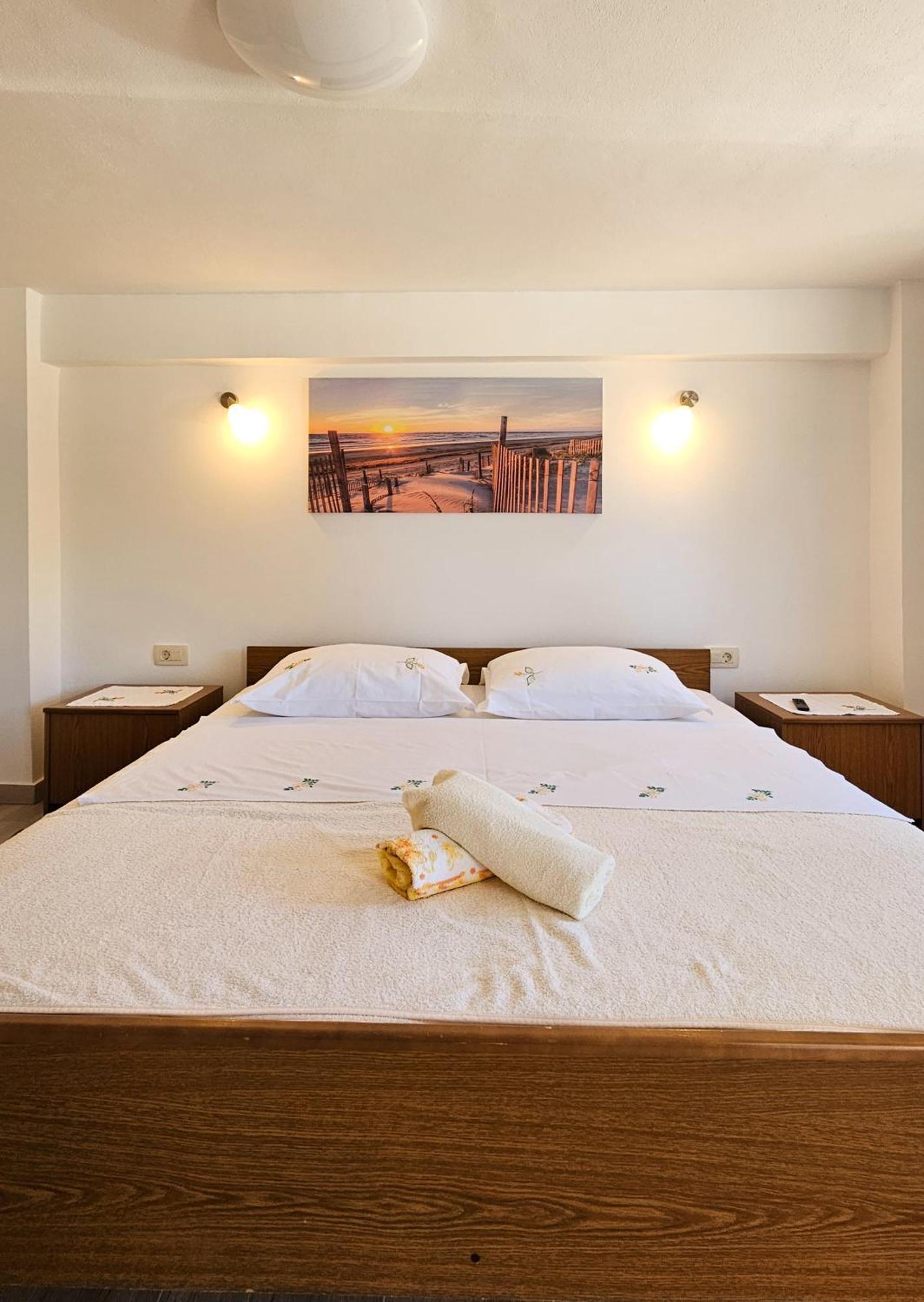 Apartman Petra Vrh  Esterno foto