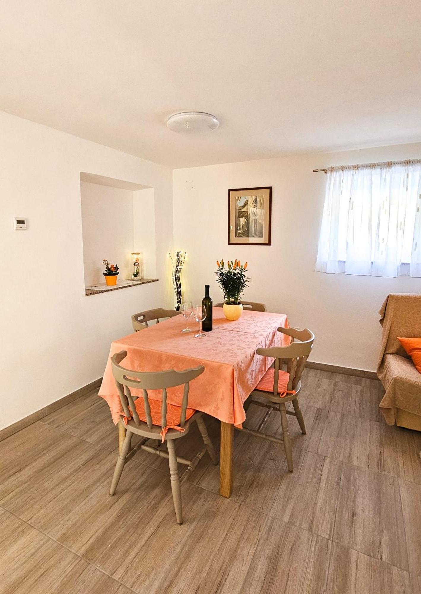 Apartman Petra Vrh  Esterno foto