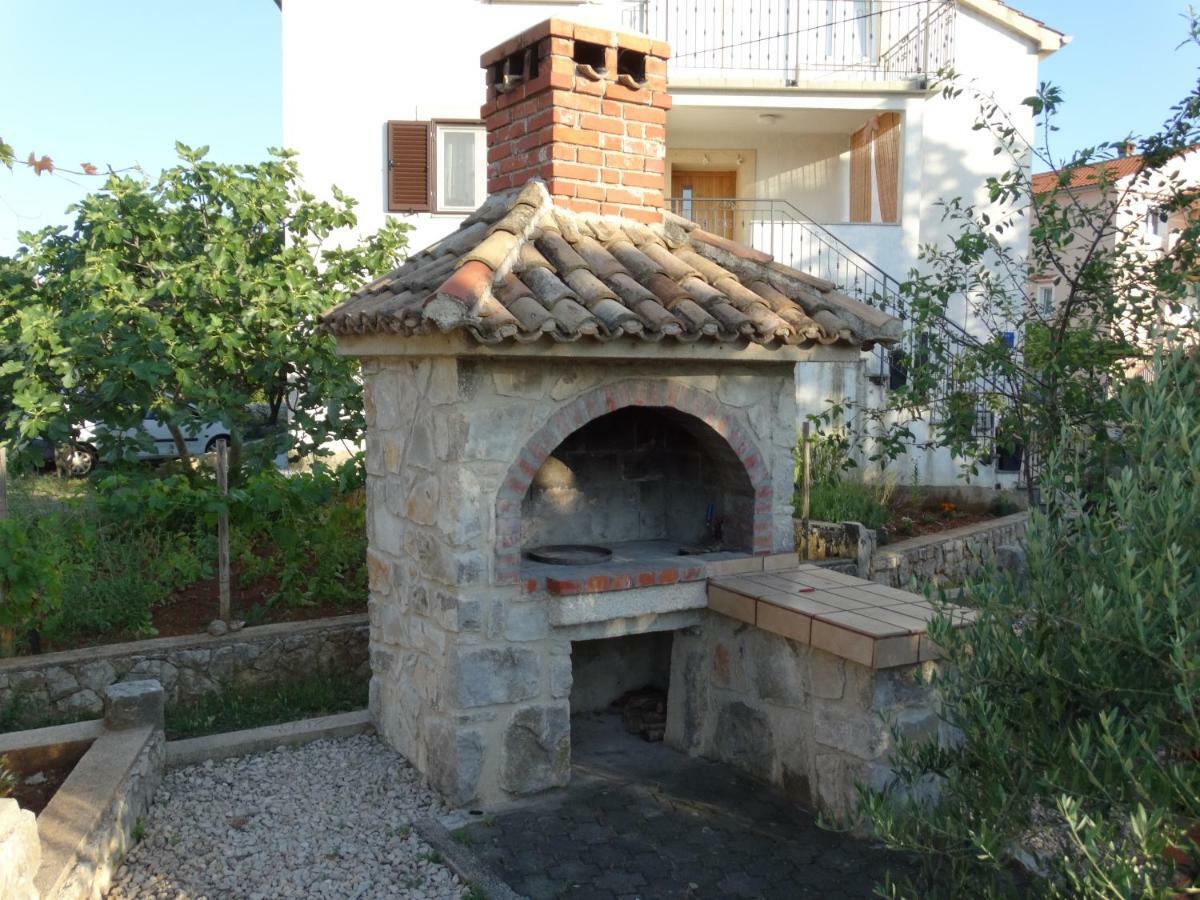 Apartman Petra Vrh  Esterno foto